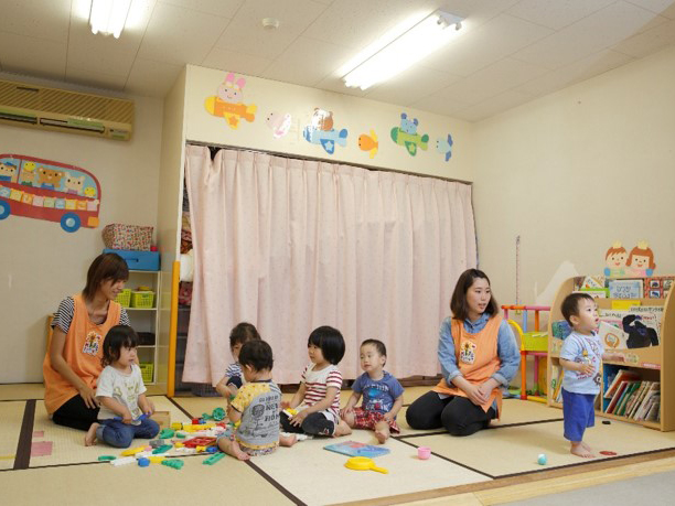 ２４時間託児所完備「カンタのひみつきち」