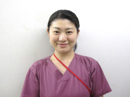 石井　有香